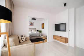 Metro Ratusz Arsenał Deluxe Apartment
